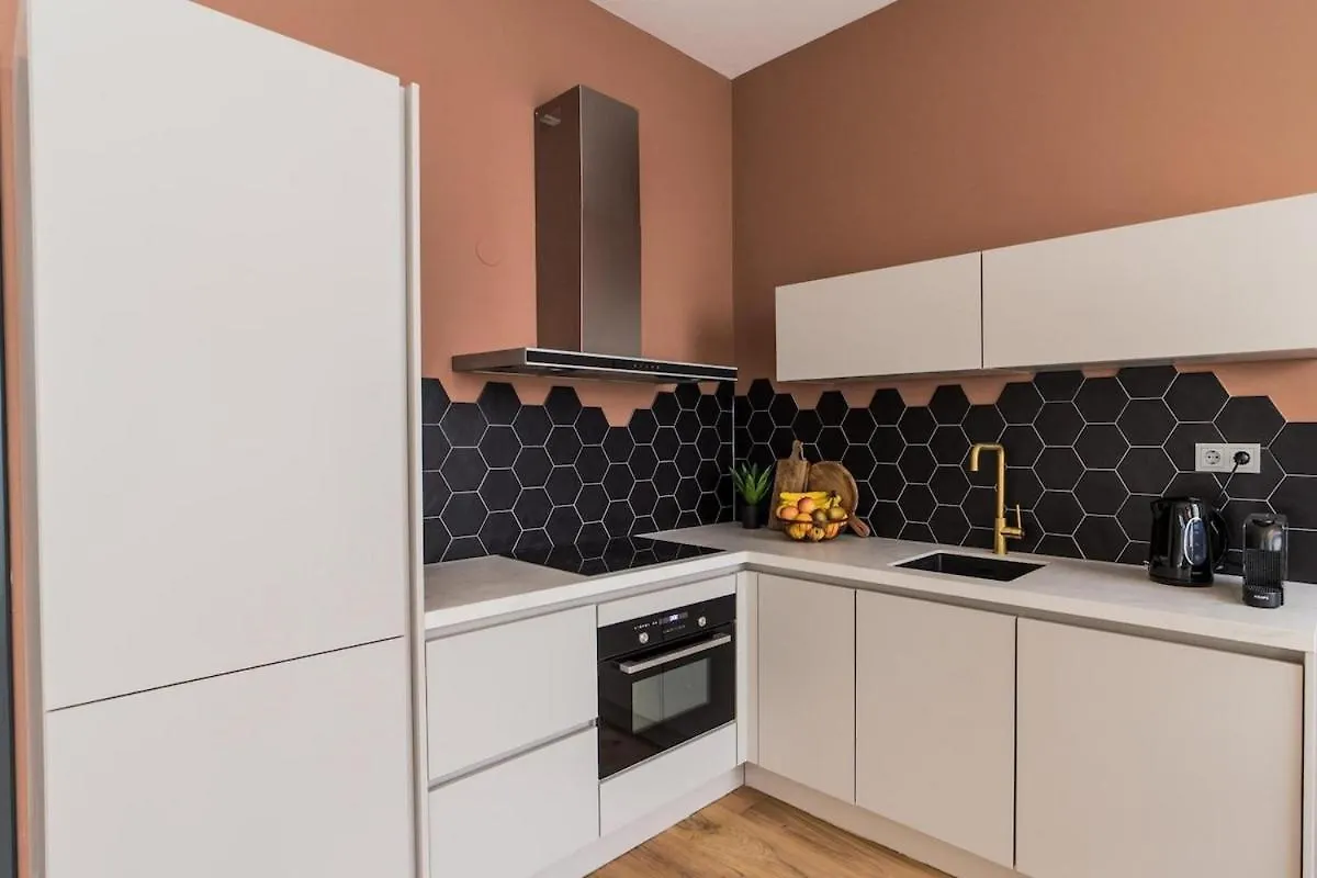 Haya Historic - Shiraz Apartamento Haia 0*,  Países Baixos