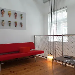 Maff Apartment